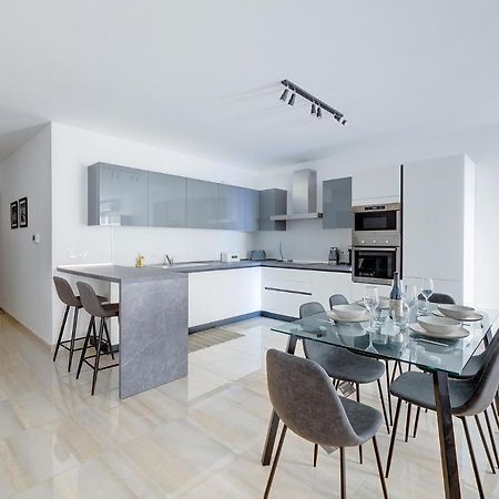 Chic 2Br Apartment, Ideal Location Ta Xbiex Exterior photo